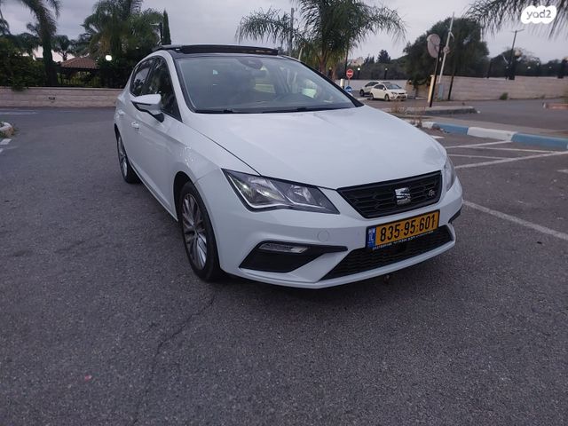 מודעת רכב סיאט לאון