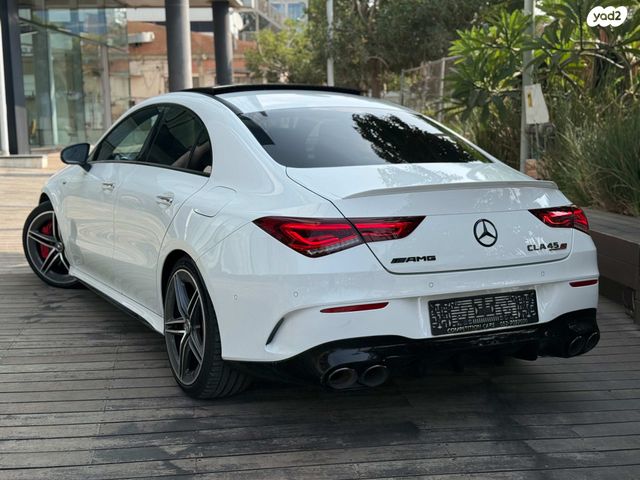 מודעת רכב מרצדס-בנץ CLA 1