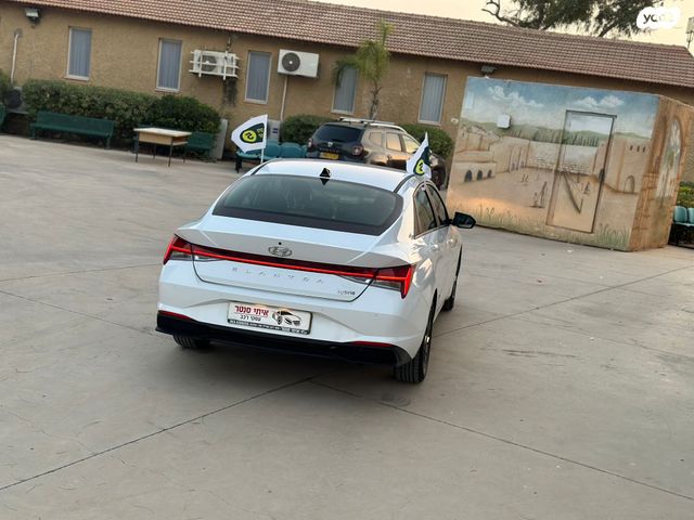 יונדאי אלנטרה