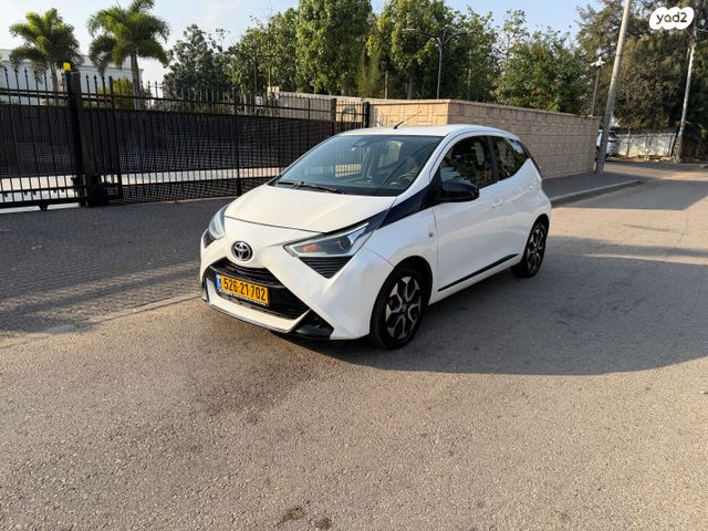 מודעת רכב טויוטה אייגו