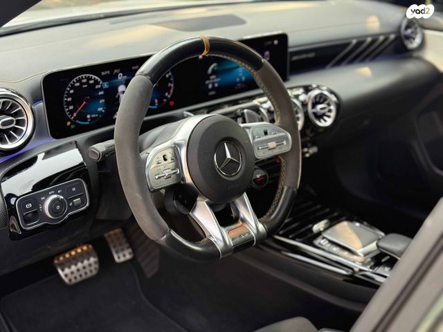 מרצדס-בנץ CLA