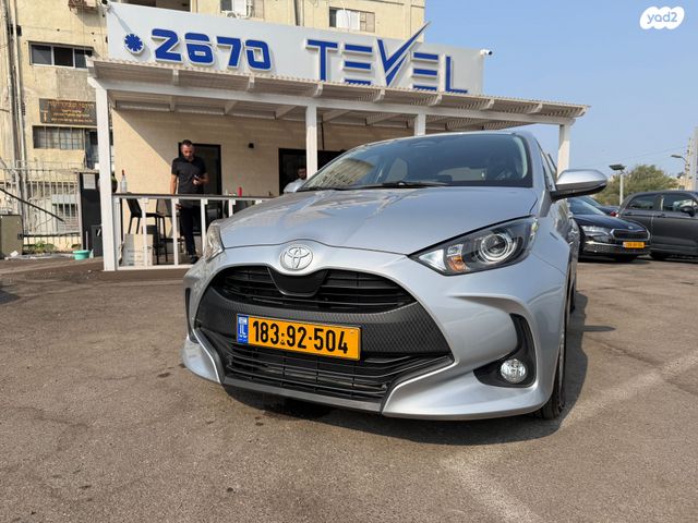 מודעת רכב טויוטה יאריס