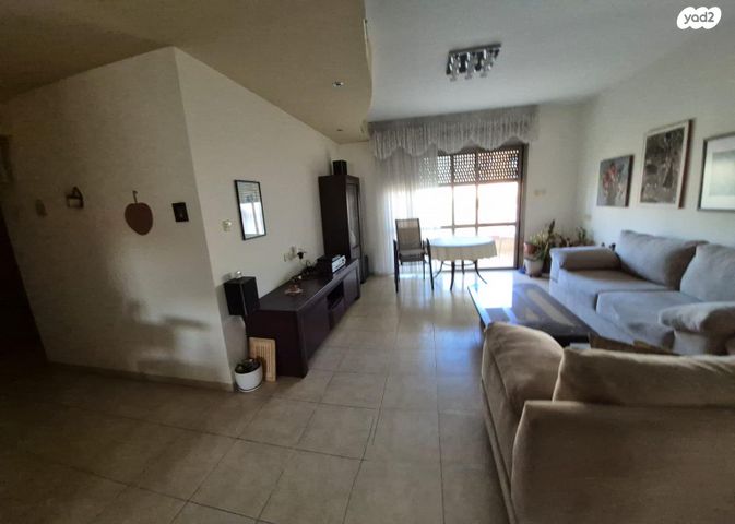 הרב קירשטיין 15