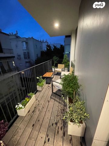 דירה, יצחק אפשטיין 9, הצפון החדש - כיכר המדינה, תל אביב יפו