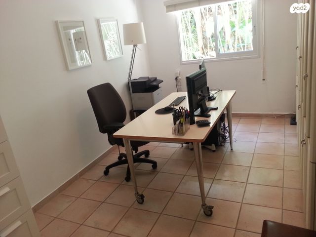 דירה, ארלוזורוב 9, שכונת חשמונאים, מרכז העיר א, רמת גן