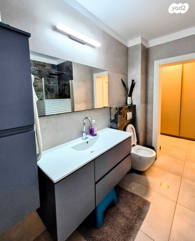 דירה, השקד 4, רמת אילן, גבעת שמואל