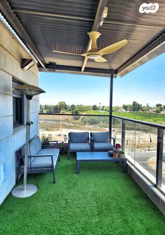 דירה, לאה גולדברג 7, גדרה מזרח, גדרה