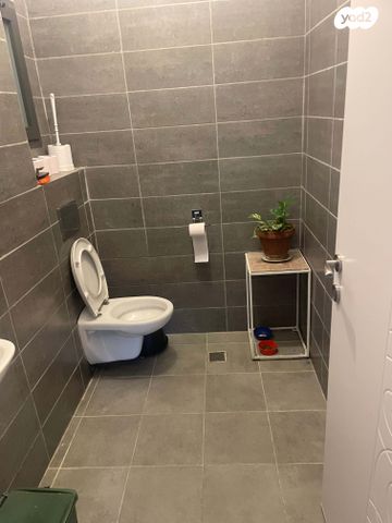 דו משפחתי, יהלום 5, רובע 10 חן, קצרין