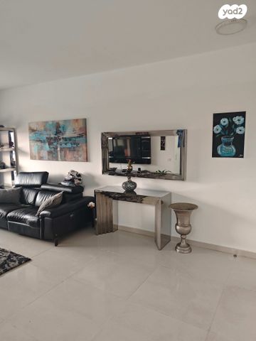 ההתיישבות 18