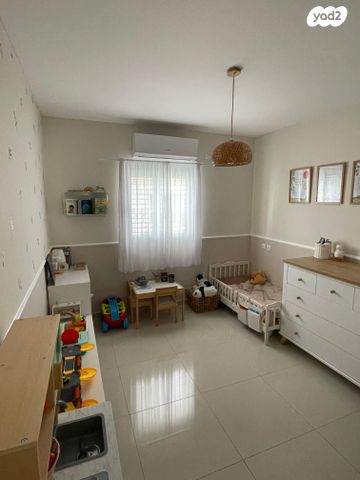 דירה, הרשל גרינשפן 18, נווה מנחם, באר שבע