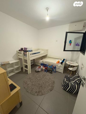 דירה, רמה 2, נווה שרת, תל אביב יפו