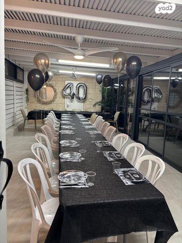 דירת גן, הפרג 12, צמח השדה, מעלה אדומים