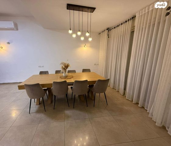 בית פרטי/ קוטג', בר כוכבא 33, האצטדיון, טבריה