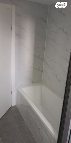 דירה, ירמיהו הלפרין 8, מרכז העיר דרום, נתניה