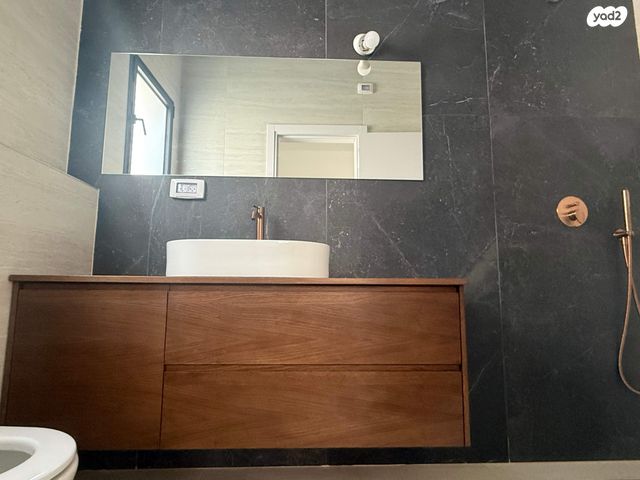 דו משפחתי, חיבת ציון 91, בנה ביתך, עפולה