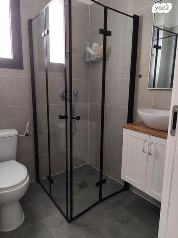 דירה, הרב אבא אבוחצירה 15, שדרות בפארק, שדרות