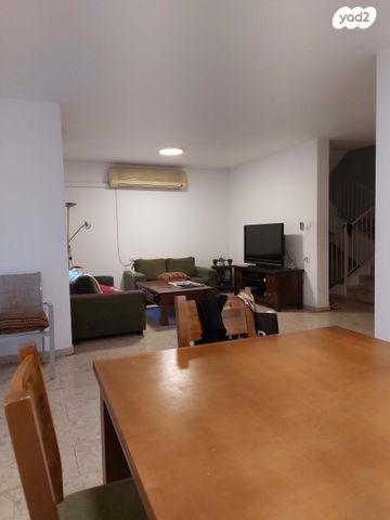 שנת היובל 114