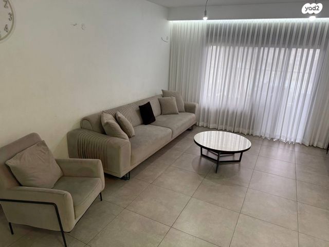 דירה, שדרות עמק יזרעאל 67, שקמים ואגמים, אשקלון