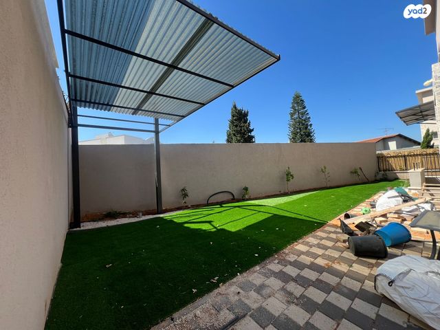 בית פרטי/ קוטג', הדקל 22, שכונה 14, תל מונד