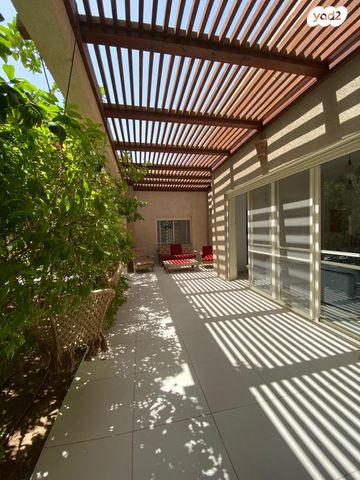 בית פרטי/ קוטג', סמטת הר שני 6, באר אורה, באר אורה