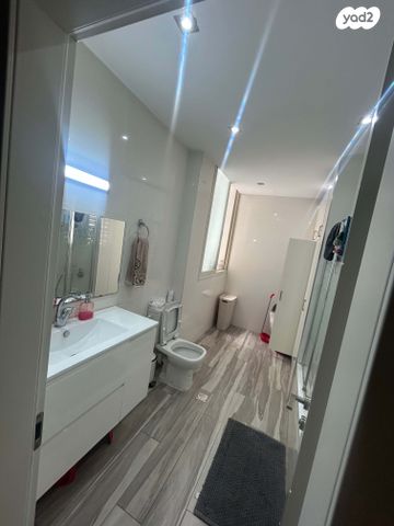 דירה, ספיר 5, מוצקין הותיקה, קרית מוצקין