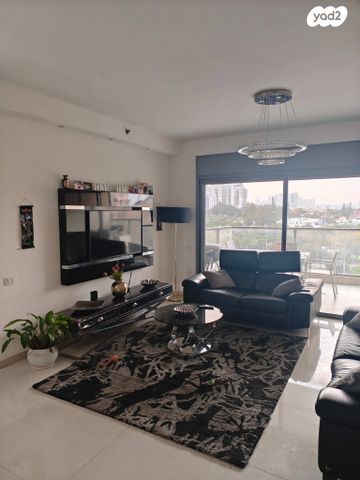 דירה, ההתיישבות 18, מרום ראשון, ראשון לציון