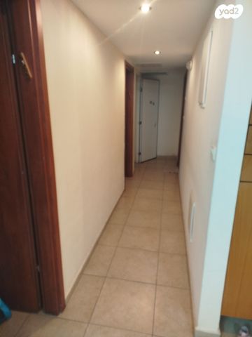 דירה, כרמלי 4, עין גנים, פתח תקווה