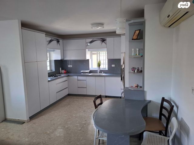 דירה, משה קול 68, בית הכרם, רמת בית הכרם, ירושלים