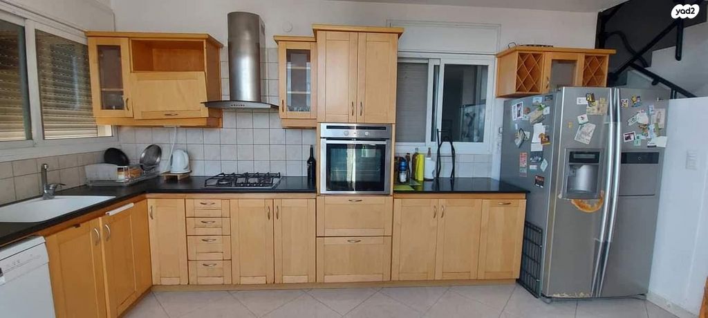 דירה, לוחמי הגטאות 32, המושבה הגרמנית, חיפה