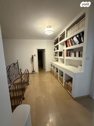 בית פרטי/ קוטג', בר כוכבא 33, האצטדיון, טבריה