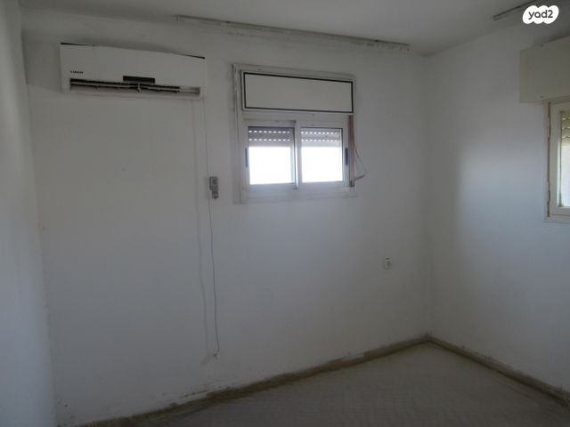 דירה, האבות 15, שיכון ג, טבריה