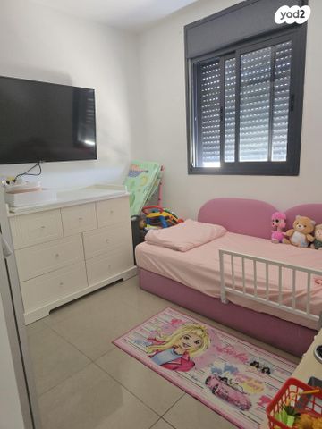 דירה, אפרסמון 5, רובע ט"ז, אשדוד