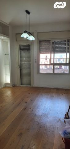 דירה, אהרון קרון 3, ראשונים, ראשון לציון