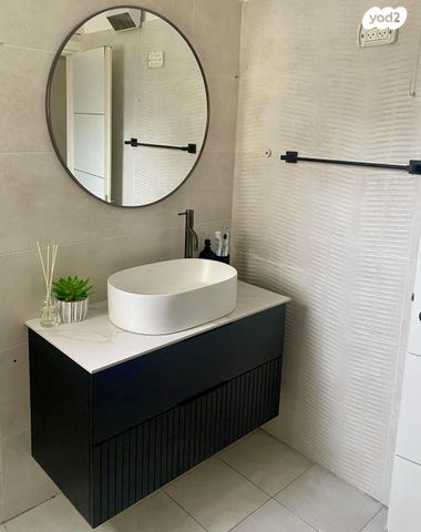 דירה, השר רבינוביץ 9, הנביאים, בת ים