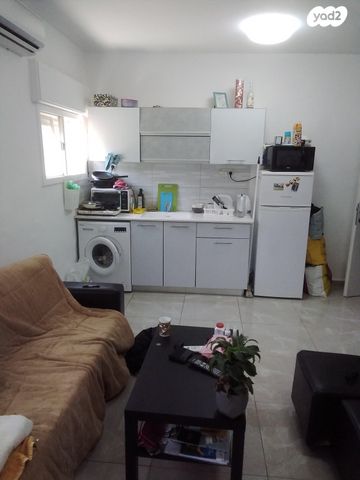 דירה, דרך יד לבנים 89, נווה פז, חיפה