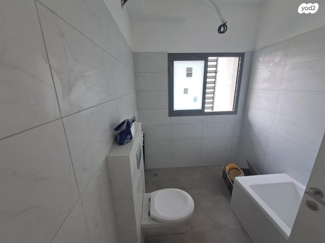 דירה, הרב חי טייב 9, נחלת שמעון, בני ברק