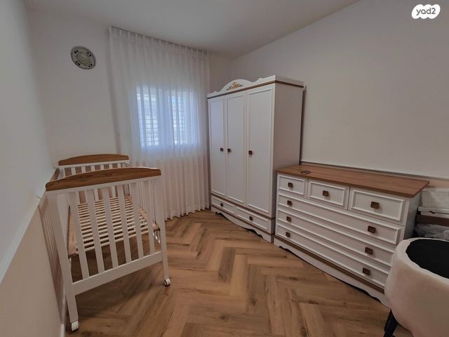 דירה, הרב אבא אבוחצירה 11, שדרות בפארק, שדרות