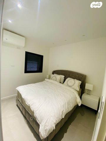 דירה, הירקון 110, הצפון הישן - דרום, תל אביב יפו