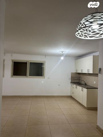 מרתף/ פרטר, הגלבוע 6, שכונה 6, תל מונד