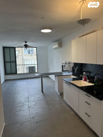 ז'בוטינסקי 53