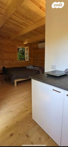 איינשטיין 16