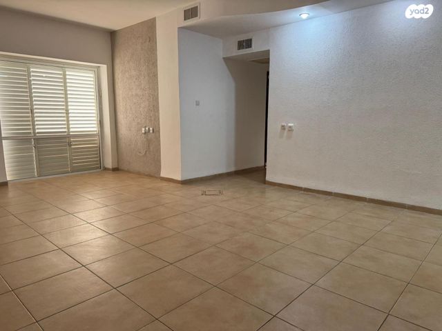 דירה, ההגנה 6, עמידר, נהריה