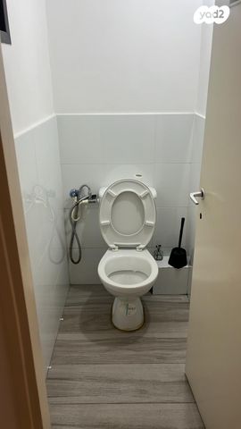 דירה, הרצל 23, מרכז העיר, חדרה