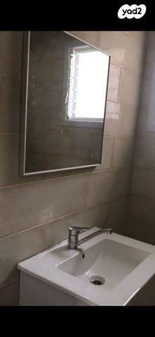 יחידת דיור, שדה עוזיהו, שדה עוזיהו, שדה עוזיהו