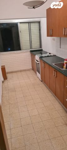 דירה, הירדן 38, שיכון ב', קרית שמונה