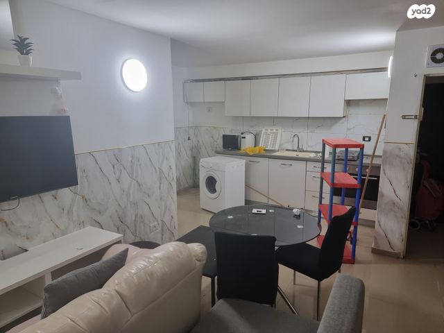 מרתף/ פרטר, יצחק בן דוד 14, נחלת יהודה, ראשון לציון