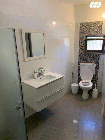 יחידת דיור, 85 1, שזור, שזור