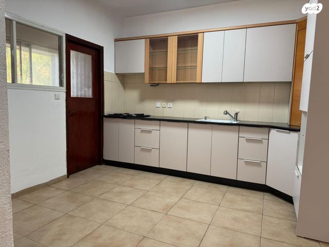 דירה, ההגנה 6, עמידר, נהריה