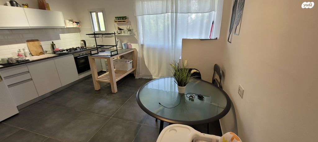 דירה, קרן היסוד 4, שיכון ב', קרית שמונה