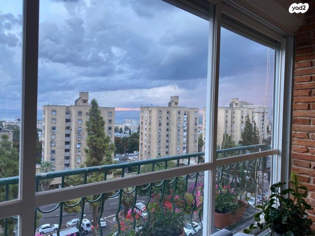 דירה, דרך סטלה מאריס 17, עבאס, חיפה